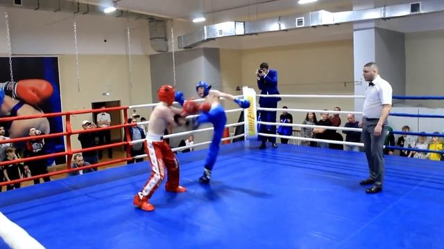 Кикбоксинг. Юноши. Фулл-контакт. Бой 01. Менделеевск 20-02-2020 смотреть онлайн