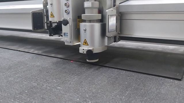 Производство прокладок из неопрена на плоттере смотреть онлайн