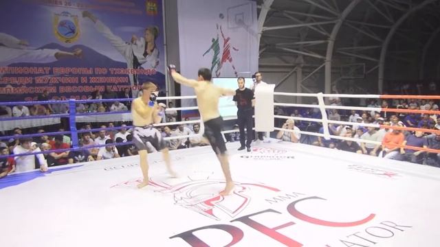 Альберд Жапуев БК "GLADIATOR" г. Нальчик vs Иван (Красавчик) Якуба БК "ОКТОГОН" г. Ставрополь смотреть онлайн