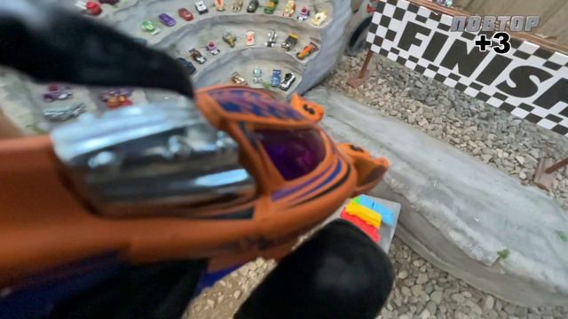 БЕССТРАШНЫЙ вызов Сорвиголове  Турнир Титанов Monster Trucks  HotWheels