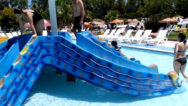 Aqua Atlantis'te her şey dahil aquapark смотреть онлайн