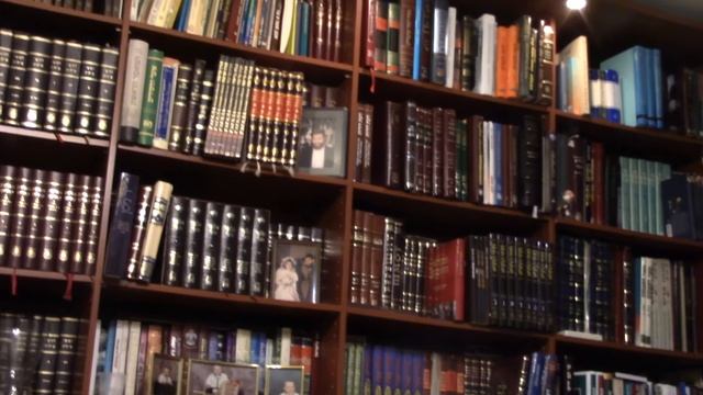 КНИЖНЫЙ ШКАФ - УБОРКА И РАСХЛАМЛЕНИЕ смотреть онлайн