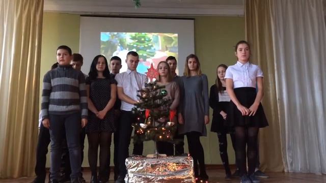 Видео-поздравление с наступающим 2018 Годом, от МОУ «СШ № 92» для молодой Республике. смотреть онлайн