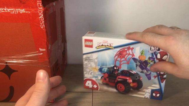 ЗАКАЗАЛ ЦЕЛУЮ КОРОБКУ LEGO НА АЛИЭКСПРЕСС!!!! смотреть онлайн