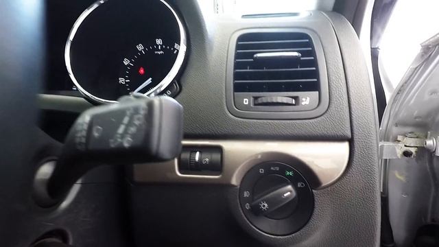 SKODA YETI OUTDOOR SE L TDI SCR смотреть онлайн