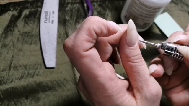 Аппаратный маникюр самой себе ? смотреть онлайн