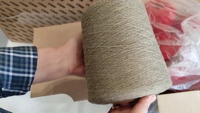 Посылки с прекрасной пряжей для заказов . смотреть онлайн