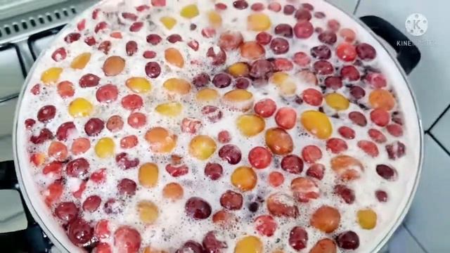 Refreshing compote with sourness. Освежающий компот с кислинкой смотреть онлайн