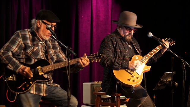 Bob Margolin and Jimmy Vivino @ The Grey Eagle: "I'm a Stranger Here" (Brownie McGhee) смотреть онлайн