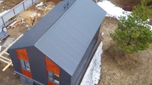 Самый лучший фасад за свои деньги. Обшивка фасада дома профнастилом. Дешёвая наружная отделка дома.