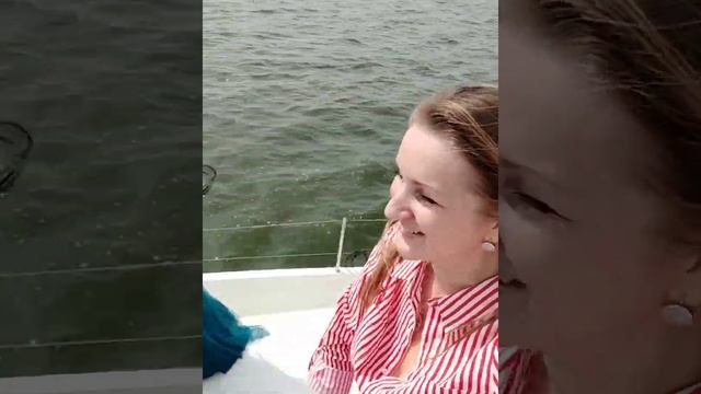 Я в моменте. Первая встреча с командой офлайн на яхте. Подарок от компании смотреть онлайн