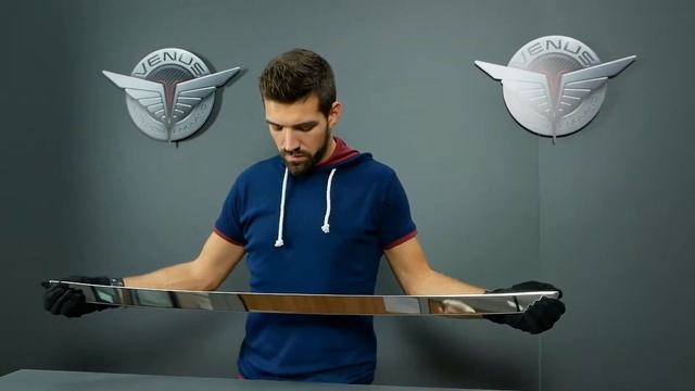 TRUNK LID LOWER DECOR MOLDING KIA SPORTAGE 2010-15 / LISTWA TYLNEJ KLAPY KIA SPORTAGE 2010-15 смотреть онлайн