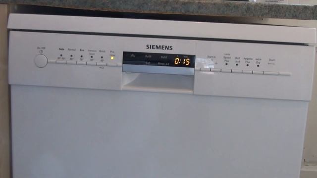 How to Tip #23 : Activate or deativate child lock on a Siemens IQ Dishwasher. смотреть онлайн