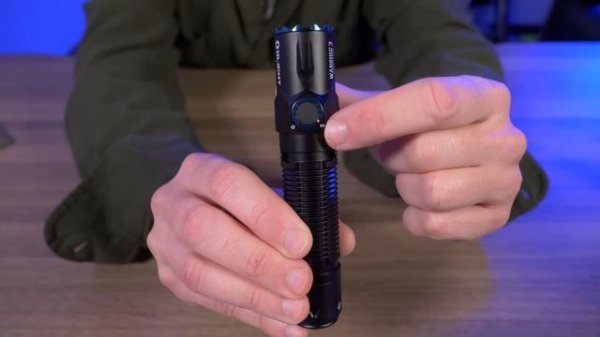 My new FAVORITE tactical flashlight! Olight Warrior 3 + M2R Warrior Pro comparison!