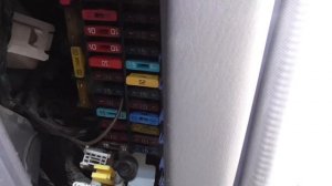 предохранитель на прикуриватель nissan march k11