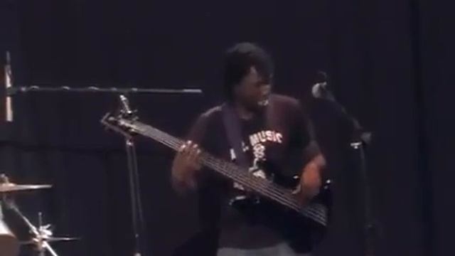 Chiwoniso and Max Wild IWAI NESU смотреть онлайн