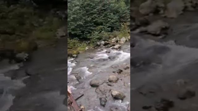 Другая Абхазия, день 2, горная река, Самшитовый водопад, падение в грязь и другое... смотреть онлайн