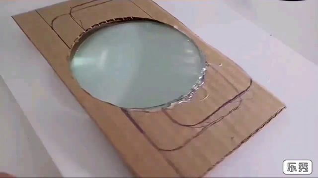 *САМОДЕЛЬНЫЙ ПРОЕКТОР В ДОМАШНИХ УСЛОВИЯХ ЗА 150РУБЛЕЙ* смотреть онлайн
