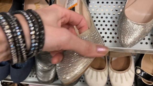 Зыринг в американском секонд хенде. Надо мне такую курту?? смотреть онлайн