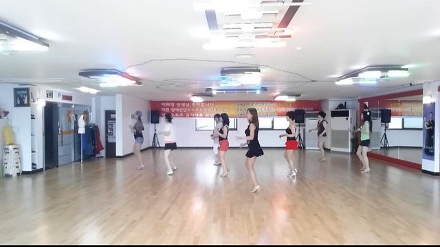 La Cucamarcha Line Dance