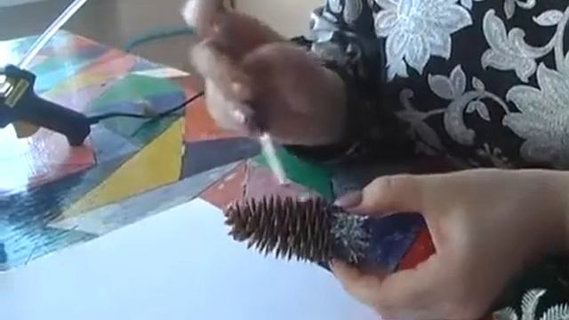 Поделка из шишек. смотреть онлайн
