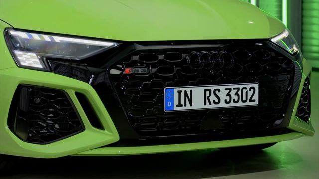 Audi RS3 Sportback VS Audi RS3 Sedan 2022 - светодиодные фары, звук выхлопа, ВНУТРЕННИЙ И ЭКСТЕРЬЕР смотреть онлайн
