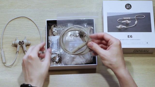 Bang & Olufsen Beoplay E6. Распаковка смотреть онлайн