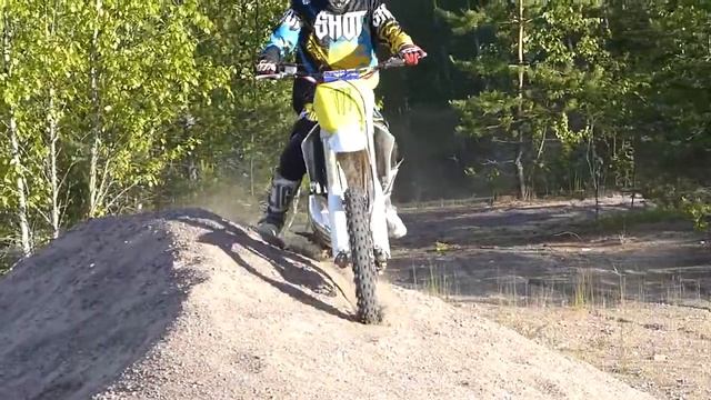 Suzuki RM 250 -06 2t смотреть онлайн