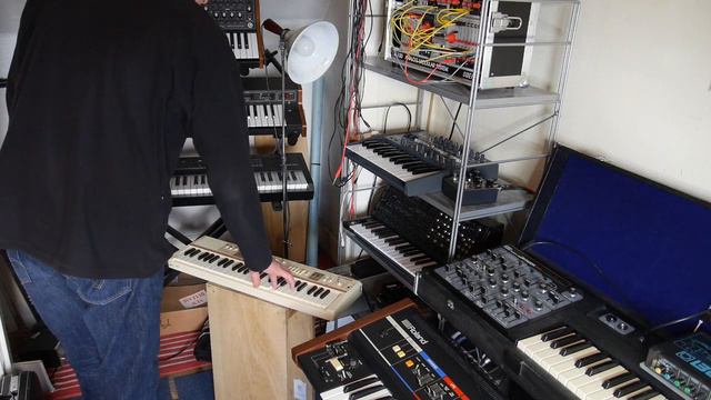 Casiotone MT-65 King of the minikeys смотреть онлайн