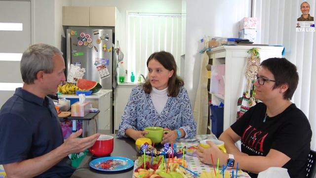 Жизнь в Австралии глазами одиноких и небогатых. Интервью с Юлией. (видео 347) смотреть онлайн