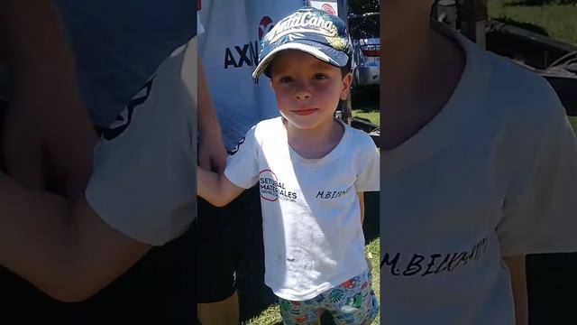 HUMBOLT ALBERGO POR 2 VEZ AL OPEN KART SANTAFESINO смотреть онлайн