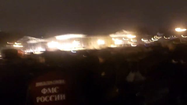 КАК НЕ ПУСКАЛИ НА ПЛОЩАДЬ В НОВЫЙ ГОД! смотреть онлайн