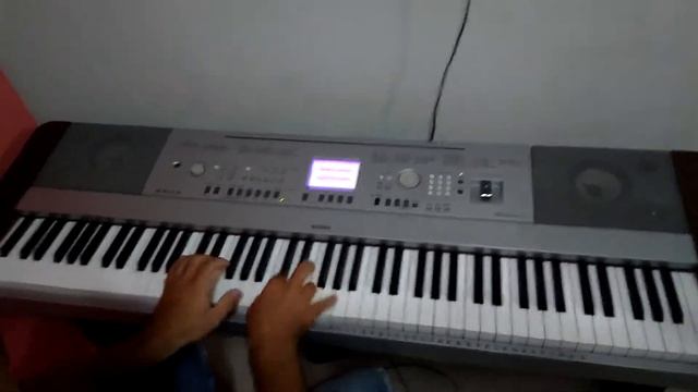 Yamaha DGX 640 Forró