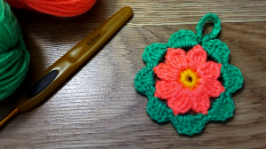 Быстро, просто, красота! Вяжем крючком маленький брелок для ключей