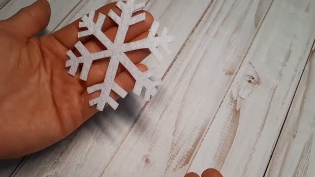 193. Снежинка из фетра и пайеток. Детский утренник. Новый год. Украшение снежинка. смотреть онлайн