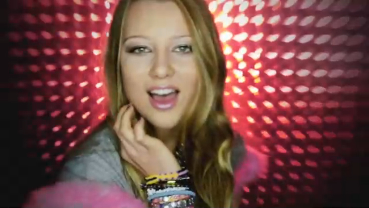 Joelina Drews feat. Al Walser - Trendsetter (RainDropz! Video Edit) смотреть онлайн
