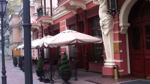 HOTEL BRISTOL-это ОДЕССА..... смотреть онлайн