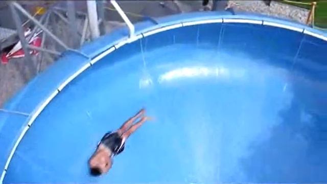 spacebowl.flv смотреть онлайн