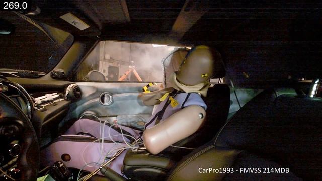 2015-2023 Mini Cooper Convertible (F57) FMVSS 214MDB Side Crash Test (WorldSID Dummy Assessment) смотреть онлайн
