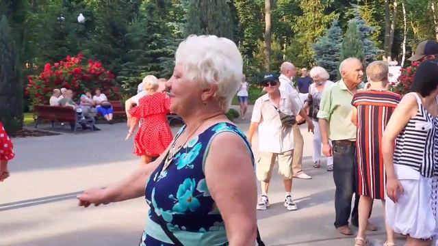 КАКИМИ РАНЬШЕ БЫЛИ МЫ, ТАКИМИ И ОСТАЛИСЬ! ТАНЦЫ ХАРЬКОВ СЧАСТЛИВЫЕ ДНИ смотреть онлайн