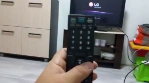 Реакция люстры на пульт от телевизора.