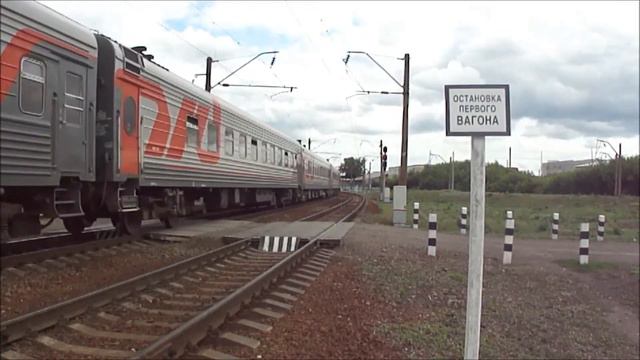"ДЖЕКПОТНЫЙ" ЭП1М-555 с пассажирским поездом 152М Москва — Анапа смотреть онлайн