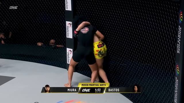 MMA (Feminino): Ayaka Miura X Rayane Bastos | Extreme Fighting