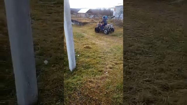Саморобний квадрик смотреть онлайн