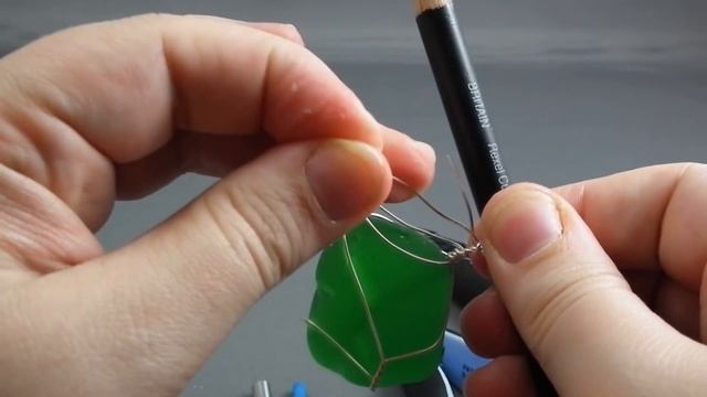 How To Wire-Wrap Beach Glass The Easy Way