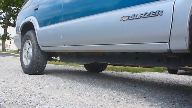 1995 Chevrolet S10 Blazer 4.3 V6 Exhaust - Walker Sound FX.