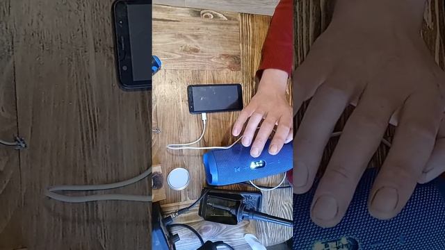 как зарядить телефон без электрики смотреть онлайн
