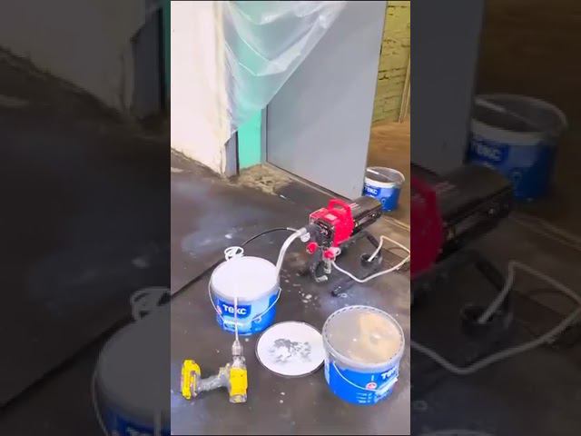 Покраска кирпичной стены с помощью безвоздушного окрасочного аппарата Yokiji 120 смотреть онлайн