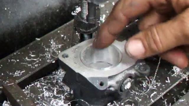 Porsche 911 MFI Repair смотреть онлайн