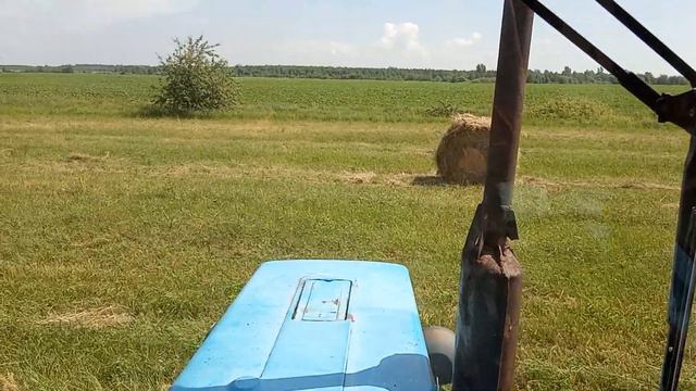 МТЗ 82.1 підбирає рулони | DW 244B смотреть онлайн
